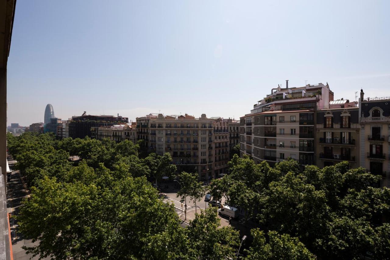 Chic Gran Via Apartment Барселона Экстерьер фото
