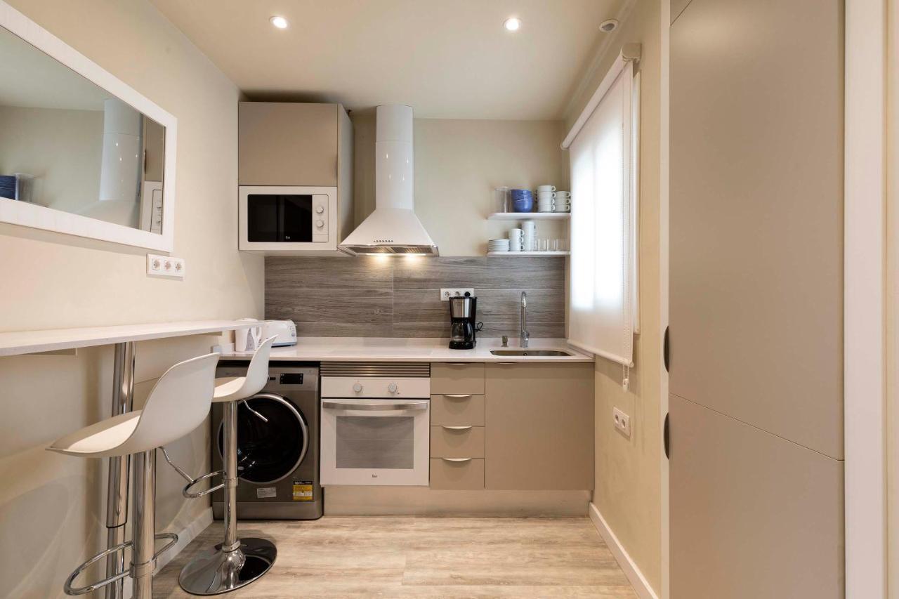 Chic Gran Via Apartment Барселона Экстерьер фото